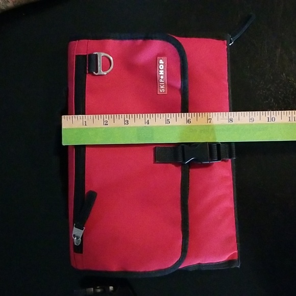 Skip * Hop Pronto Baby Changing Station & Diaper Clutch, Red w/Striped Interior - Picture 15 of 15